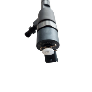 Fuel injector 129E01-53100 installed on Yanmar 4TNV98CT engine
